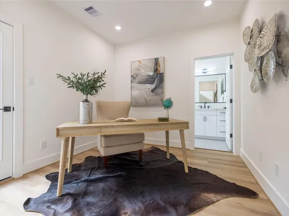 4010 Yellowstone Blvd, Houston, TX 77021