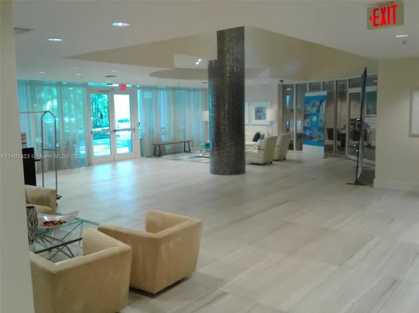 1861 NW South River Dr Unit 1102, Miami, FL 33125