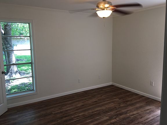 2nd image of 4605 E 26th St