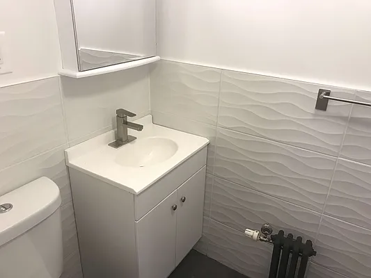 Rented by Zuz Realty | media 16