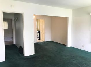 4529 E Carson St #4529, Long Beach, CA 90808