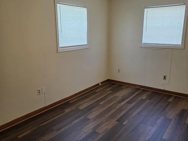 6114 Hodgson St — Photo 11