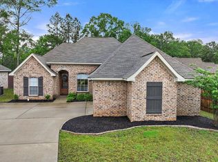 467 Silver Hl, Pearl, MS