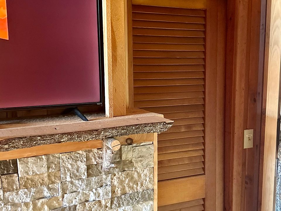 Small closet additional storage