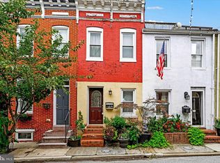17 1/2 S Castle St, Baltimore, MD 21231