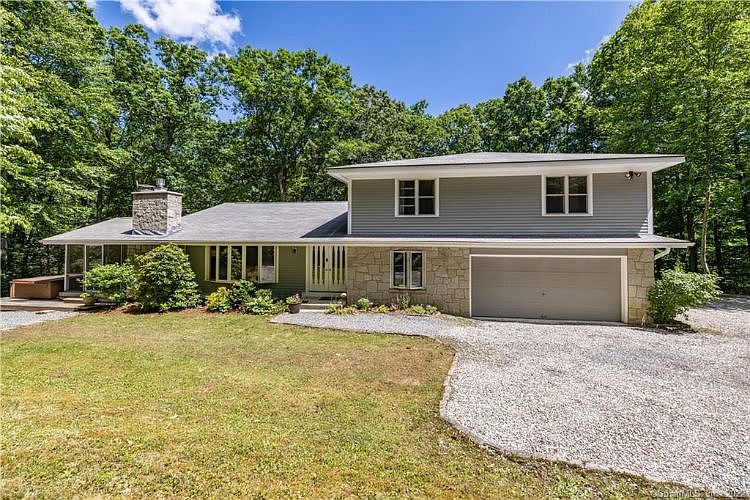 1st image of 305 Tolland Tpke