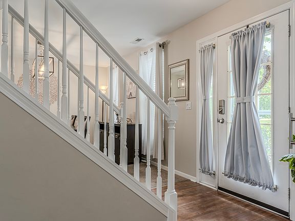 5th image of 1694 Walnut Park Ln