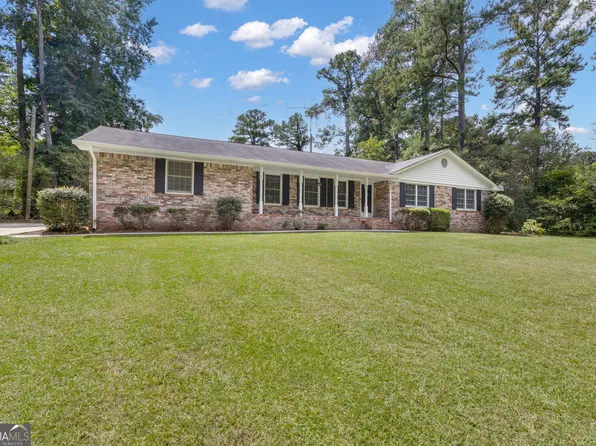 29 Little John Way, Newnan, GA 30263