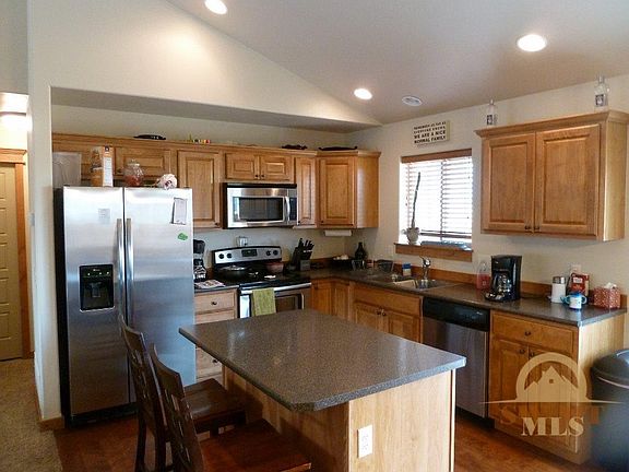 2nd image of 148B Prairie Grass Ct