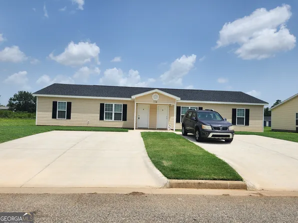 114 Ronald Pride Blvd, Fort Valley, GA 31030