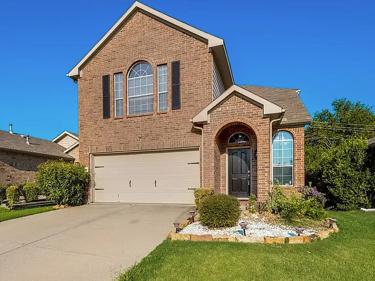 5804 Melanie Ct — Photo 1
