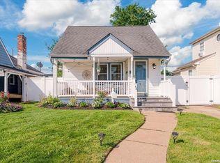 68 Beach Dr, Merrick, NY 11566