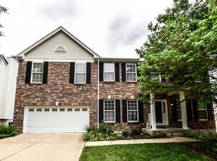 1421 Buckhurst Ct, Ballwin, MO 63021