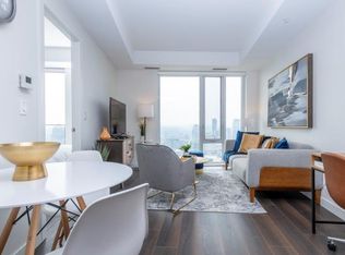 510 12th Ave SW #2903, Calgary, AB T2R 0X5