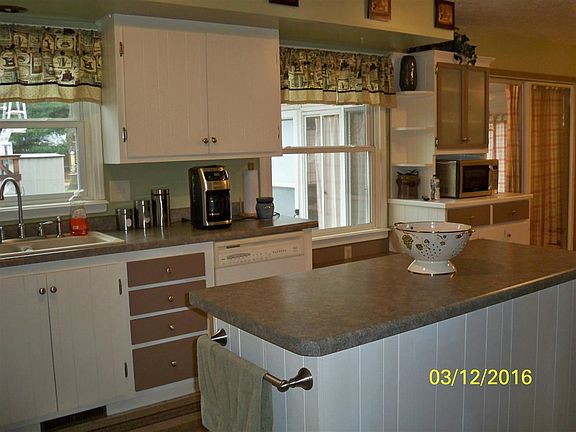 5th image of 51825 Northfield Dr