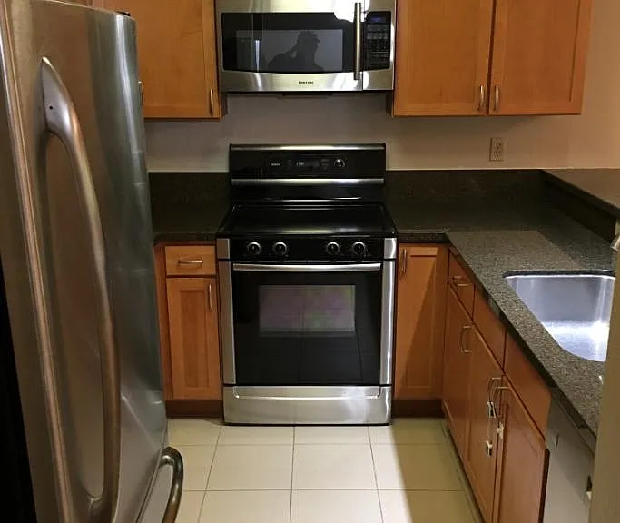 300 Murchison Dr #313 — Photo 9
