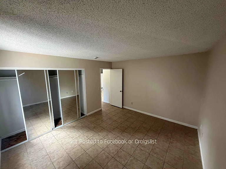 3639 44th St #2 — Photo 14