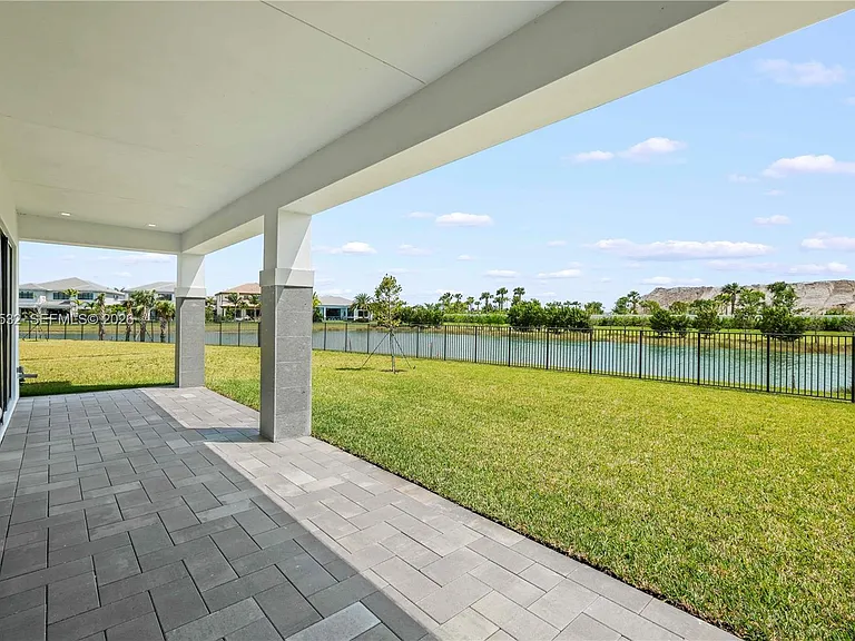 12865 Wingspan Ct — Photo 7