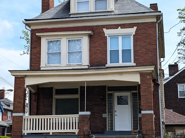 2261 Tilbury Ave #1 — Photo 1