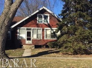 702 Dale St, Normal, IL 61761