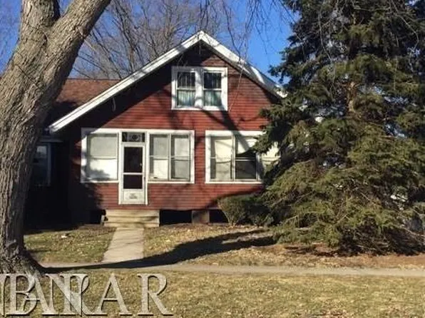 702 Dale St, Normal, IL 61761
