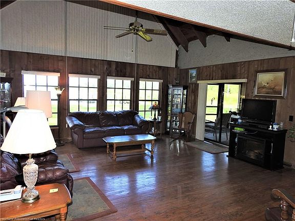5th image of 1407 Indian Dr