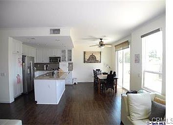 4th image of 27019 Fairway Ln