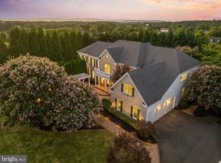 38344 Midnight Sky Pl, Hamilton, VA 20158