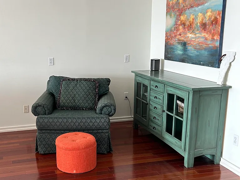 871 Ocean Blvd — Photo 4