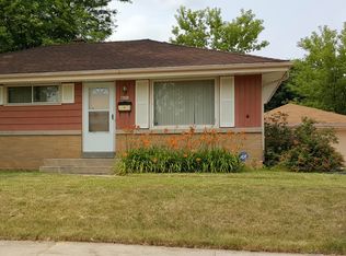 8652 W Monrovia Ave, Milwaukee, WI 53225