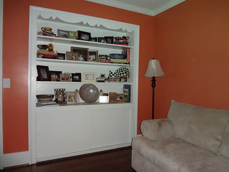 2538 Clover St — Photo 5