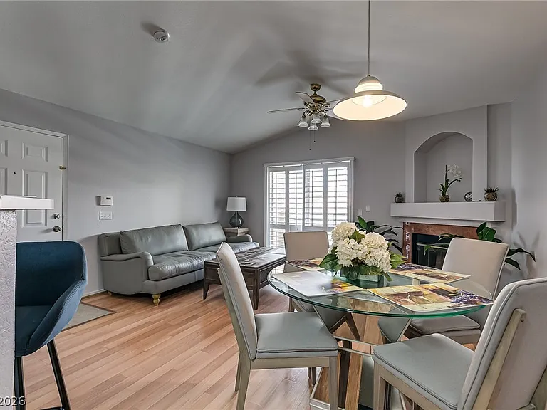 5415 W Harmon Ave #2114 — Photo 4