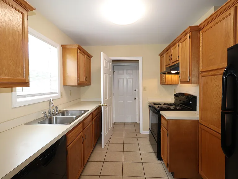 3854 Sugar Creek Dr — Photo 5