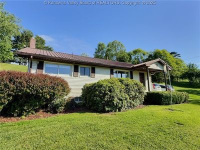 5418 Alpine Dr, Cross Lanes, WV, 25313