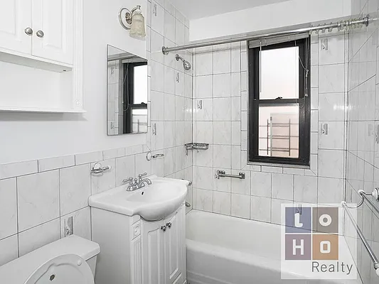 Rented by LoHo Realty | media 4