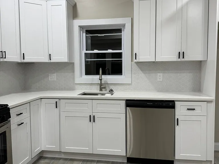1105 Charles St #1E — Photo 10
