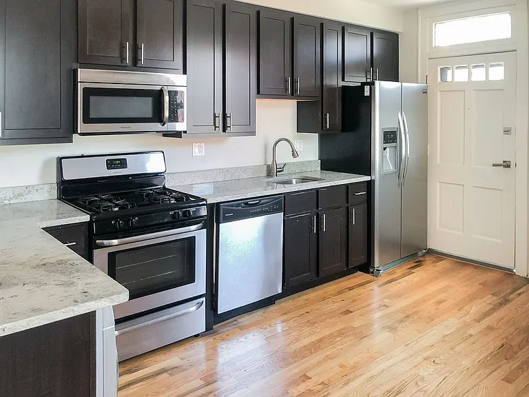 2229-35 W. Wilson — Photo 19