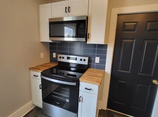 60 Hamilton St #UP, Rochester, NY 14620