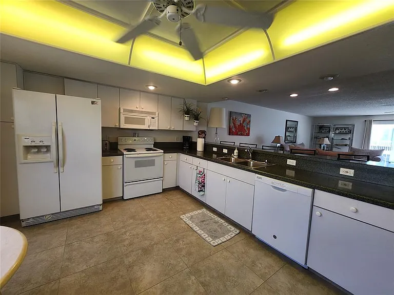 1101 Pinellas Bayway S #303 — Photo 10