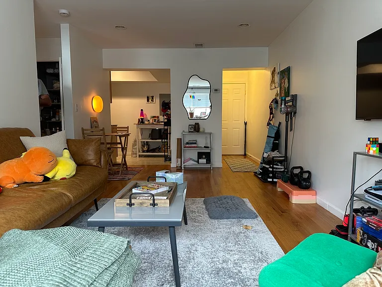 5953 N Kenmore Ave #101 — Photo 7