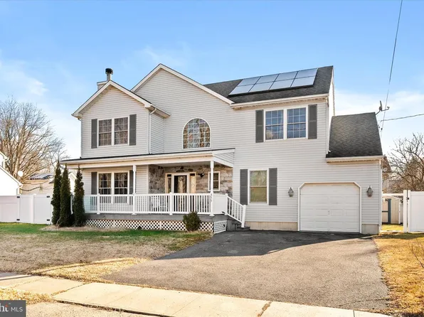 355 Leonard Ave, Hamilton, NJ 08619