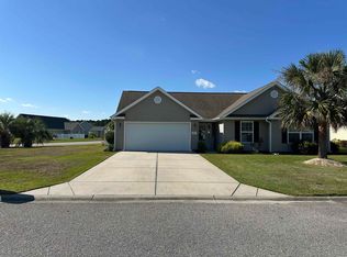 201 Four Leaf Ln, Murrells Inlet, SC 29576