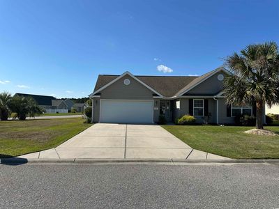 201 Four Leaf Ln., Murrells Inlet, SC, 29576