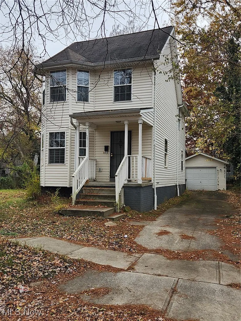 10912 Hampden Ave photo 1