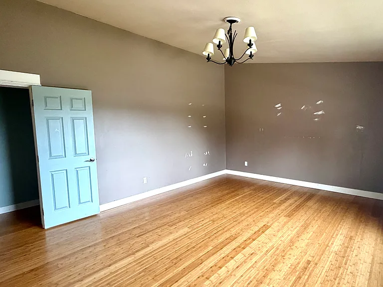 5469 S Shore Dr — Photo 23