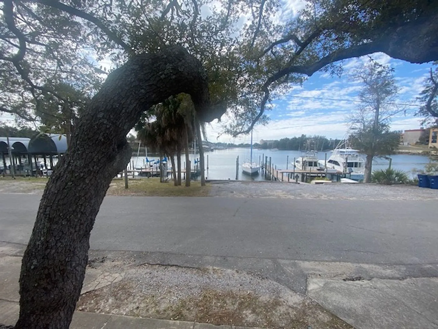 Cozy & Economical Unit in The Cove w/Waterfront Views of Massalina Bayou & Marina! — Photo 3