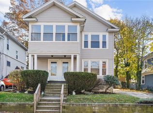 126 Colonial Rd, Providence, RI 02906