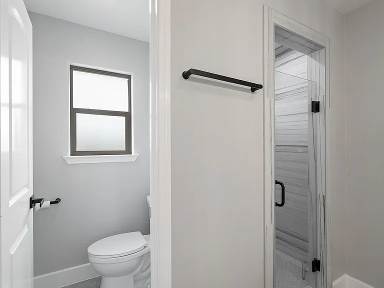 105 Noahy Dr — Photo 13