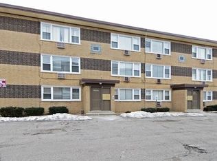 14122 S School St, Riverdale, IL 60827