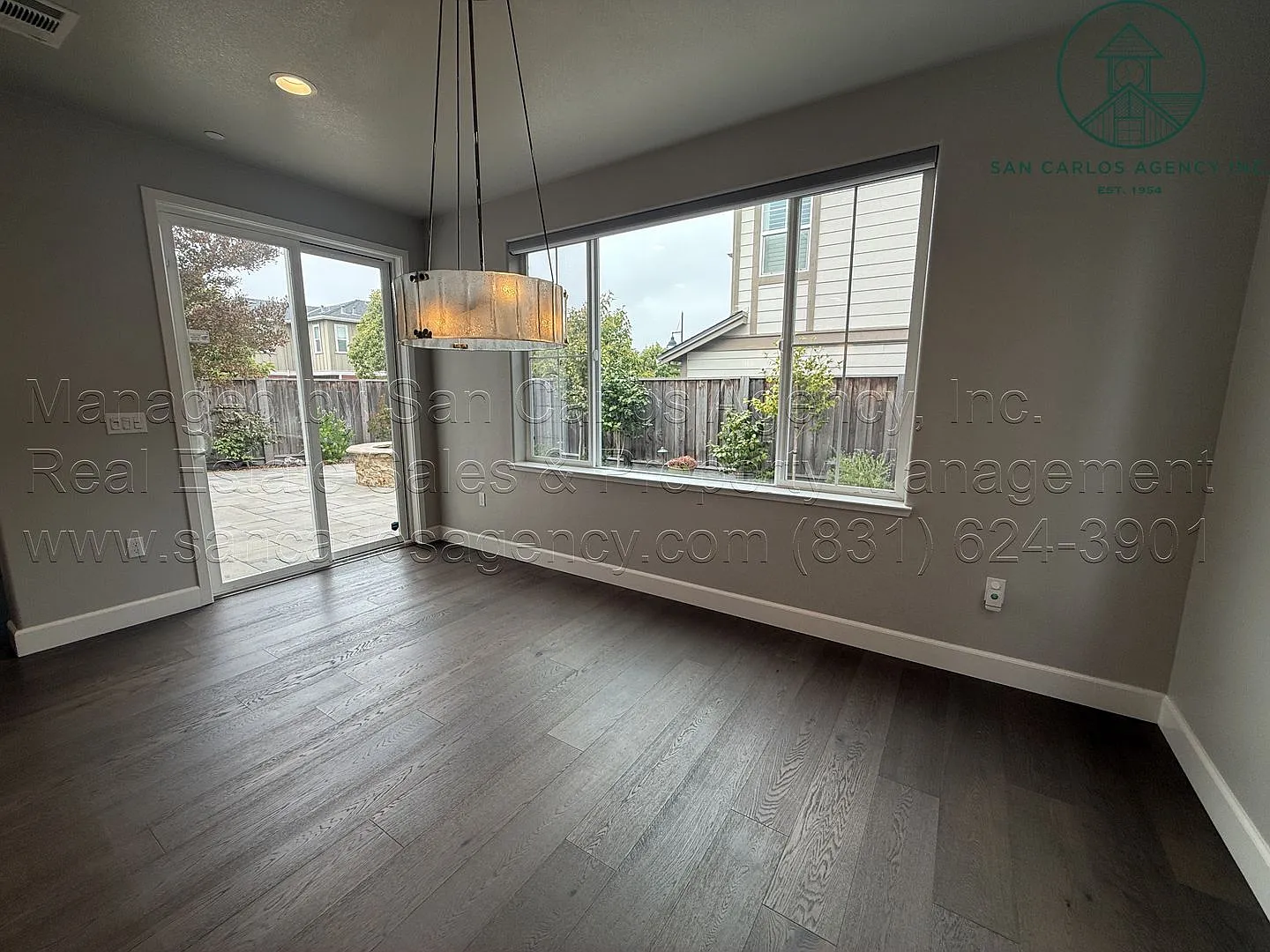 Spacious Four Bedroom Home in The Dunes — Photo 4